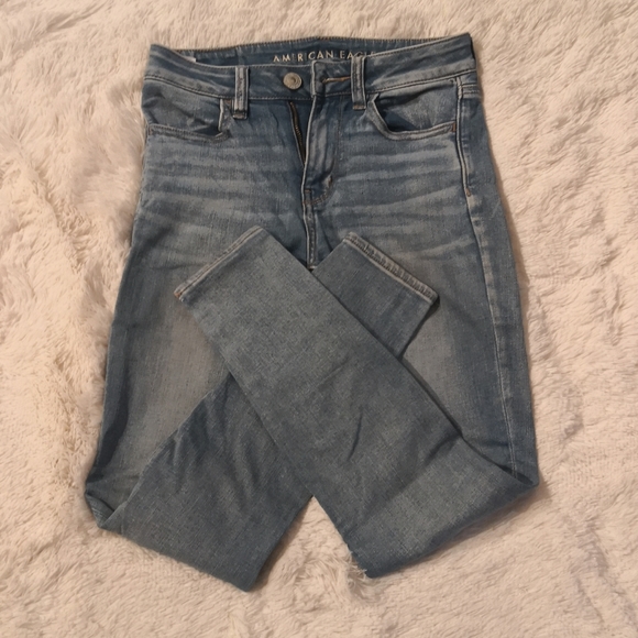 American Eagle Outfitters Denim - American Eagle Hi-Rise Jeggings, 2 Short